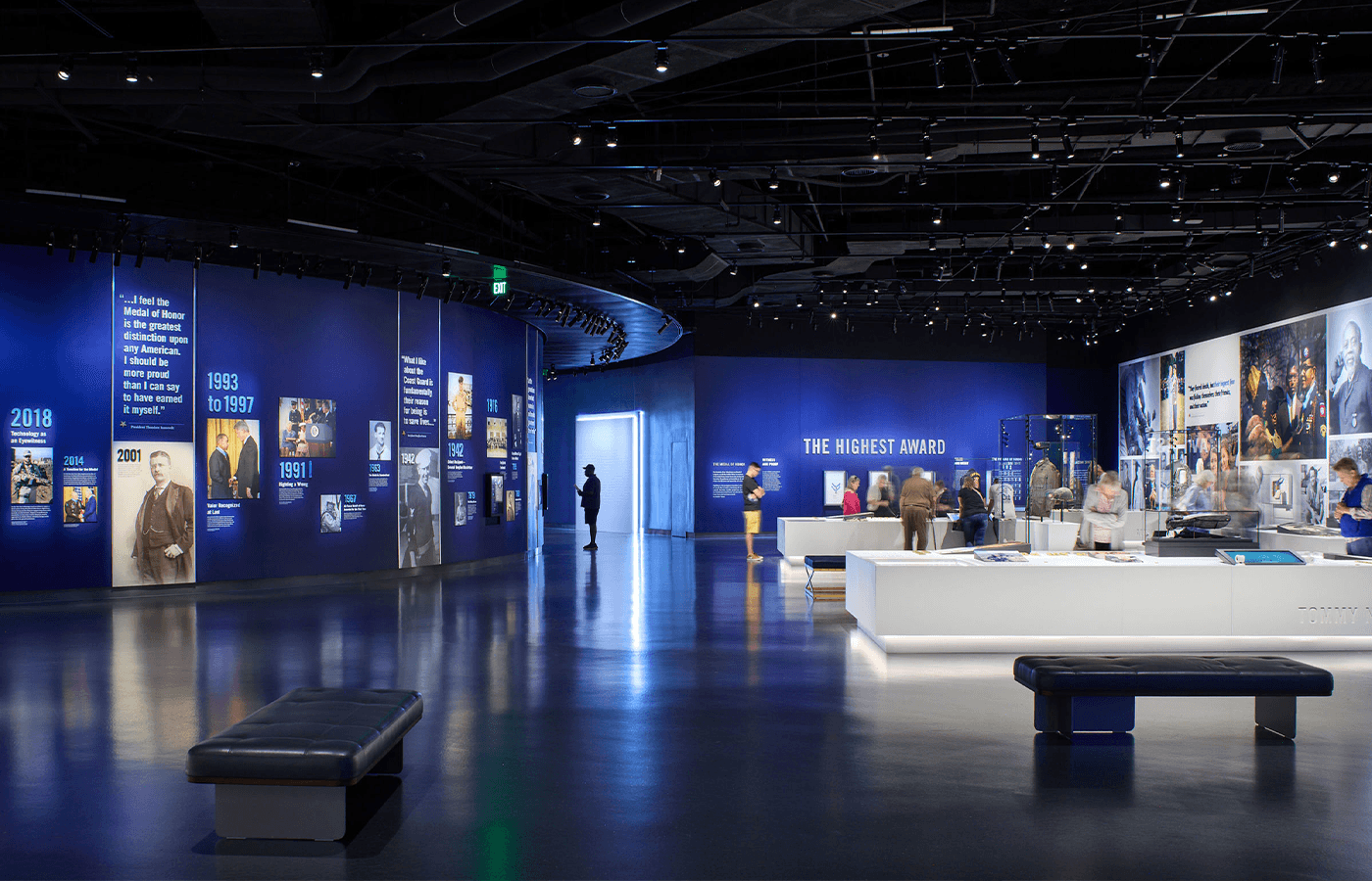 Exhibit Deck: Main Gallery